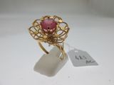 bague en tourmaline rose avec monture en filigrane d'or