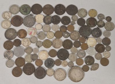 a lot of coins that are on the table