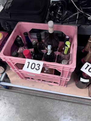1 lot de bouteilles spiritueux entamés