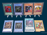 beaucoup de cartes sur la table