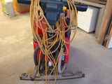 a machine that is sitting in the middle of a room