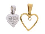 deux pendentifs en forme de cœur, en or et en argent, sertis de diamants, sur fond blanc