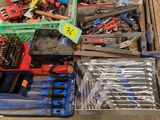 a lot of tools that are sitting on a table