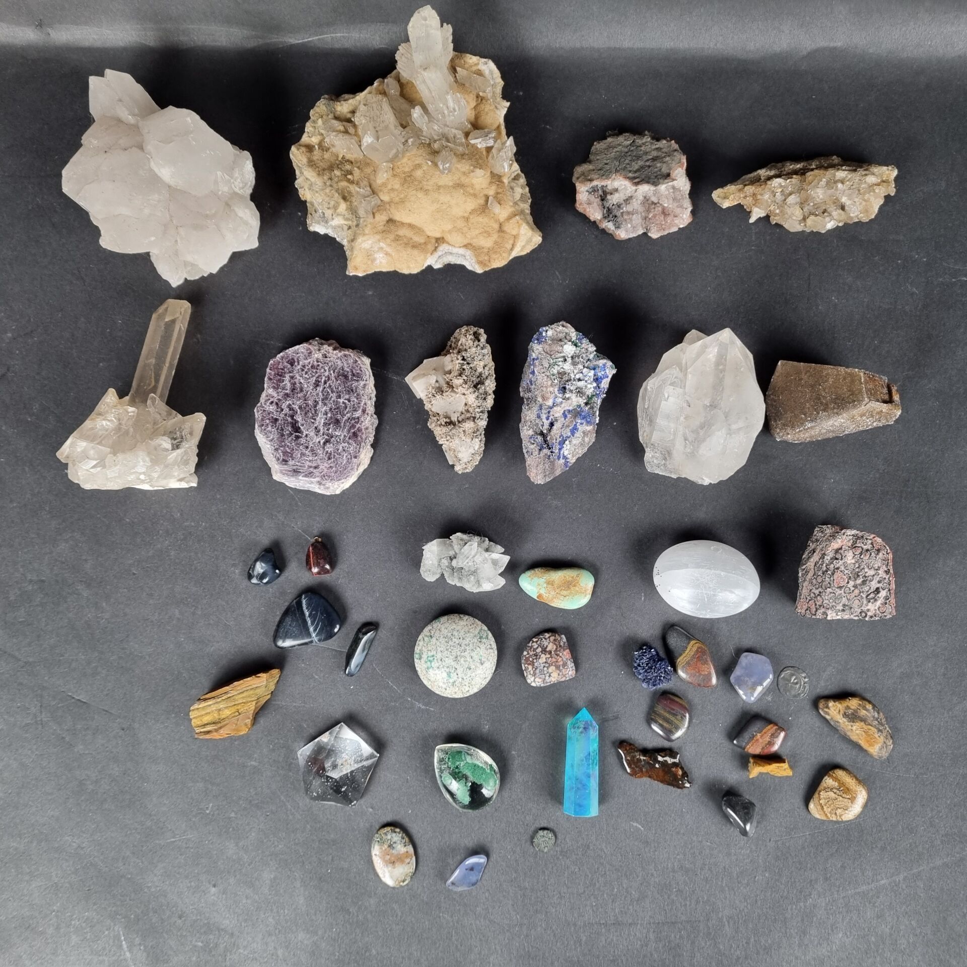 Objets d'art & Curiosités