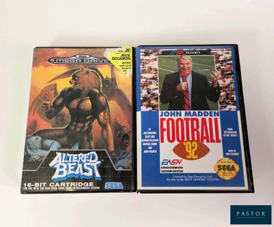 deux DVD posés sur une table