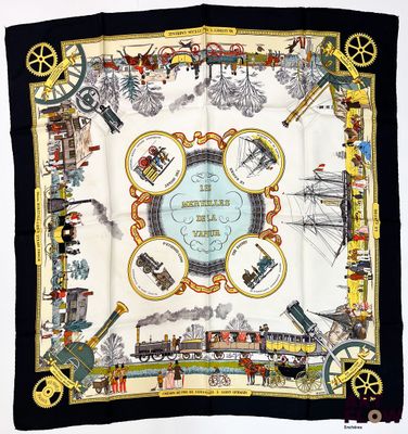 une photo d'un foulard carré sur lequel est représenté un train