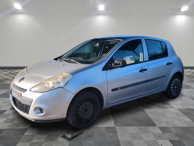 RENAULT - CLIO III 1.2 16V 75 ECO2 AUTHENTIQUE - ES - Mise e…