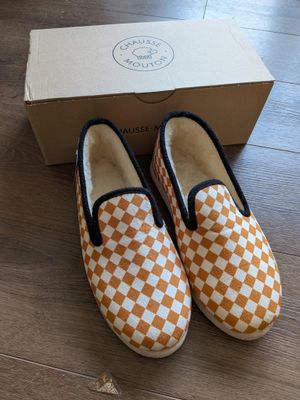 Paire de charentaises de marque CHAUSSE MOUTON