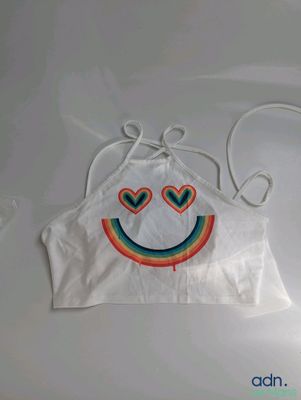 Expédition obligatoire - Lot de 7 crop-top dos nu smiley arc…
