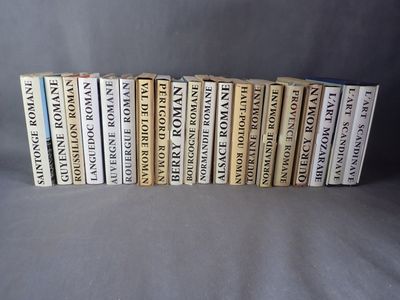 un lot de sept livres portant chacun un titre différent