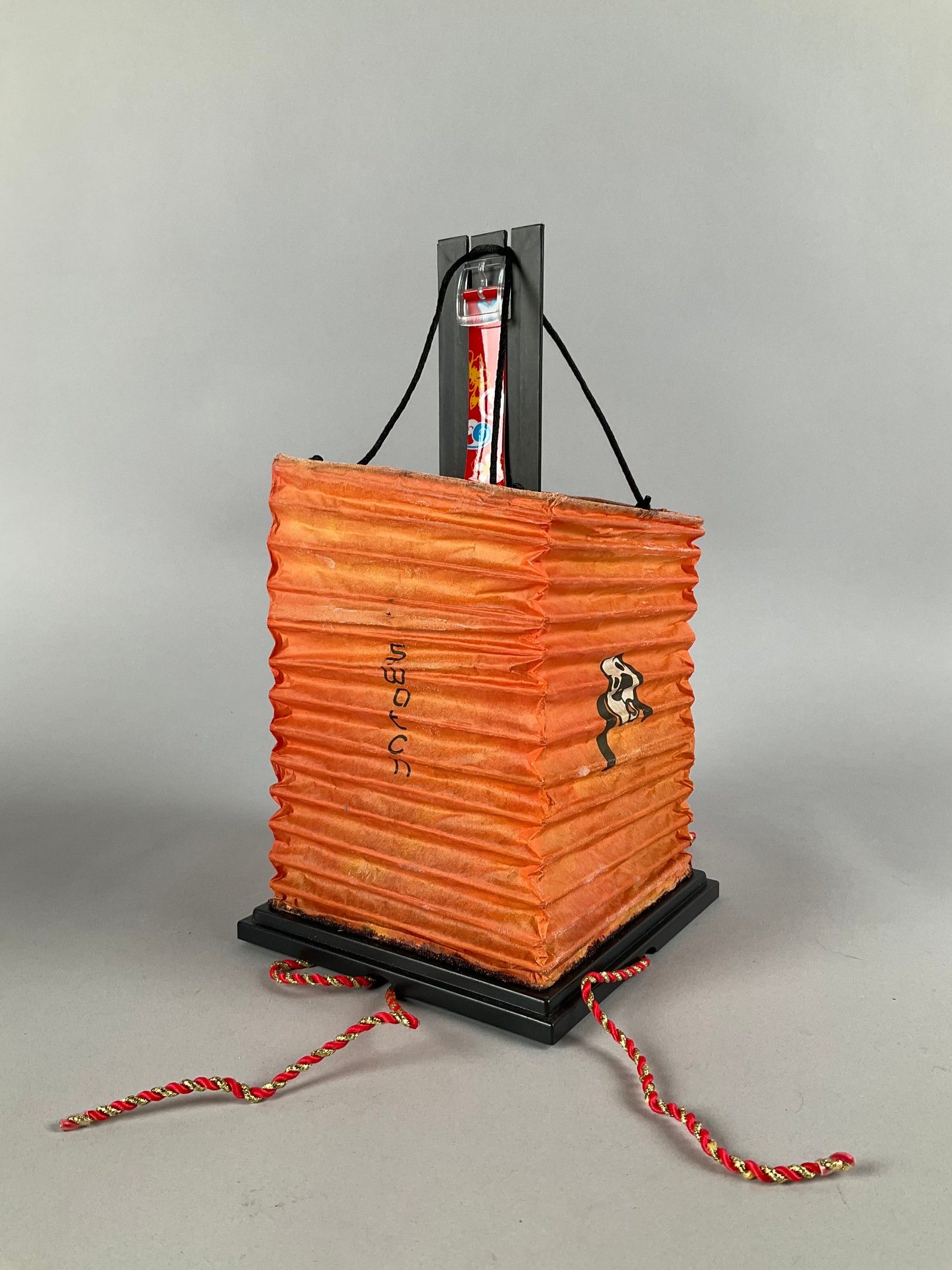 Objets d'art & Curiosités