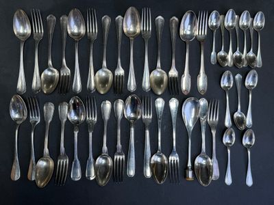 a lot of spoons and spoon spoons on a table