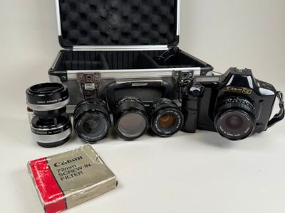 CANON. Modèle T90. Appareil photo avec objectif CANON LENS F… - Photo 1