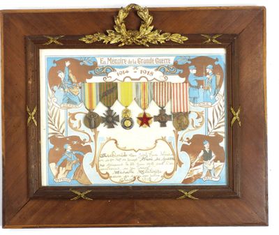 une photo d'une image encadrée représentant une médaille militaire