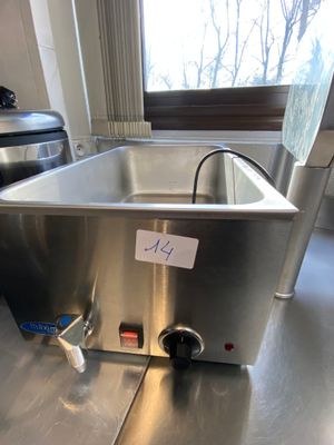 VENTE SUR DESIGNATION - LOT 14 - Un bain-marie inox MAXIMA - Un cuiseu - Photo 1