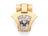 une broche en or jaune 18 carats, sertie de saphirs et de diamants