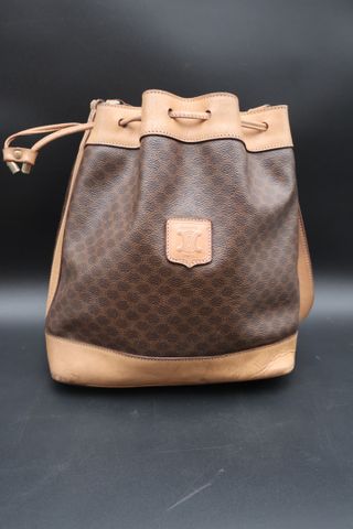 CELINE Paris – Sac bride réglable en toile plastifiée et cuir gol...