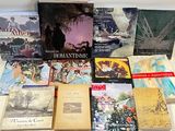 un grand nombre de livres posés sur une table