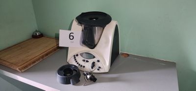 1 robot THERMOMIX TM31 - Photo 1