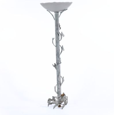 Lampadaire en métal, travail moderne, avec vasque en verre o…