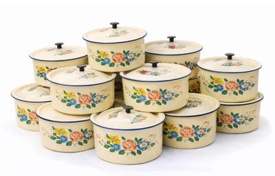 Lot d'environ 60 marmites à l anciennes neuves diamètre 20 c… - Photo 1