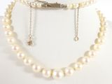 pearl choke necklace with silver clasp and pearl beads
