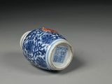 chinese blue and white porcelain snuff bottle with floral decoration