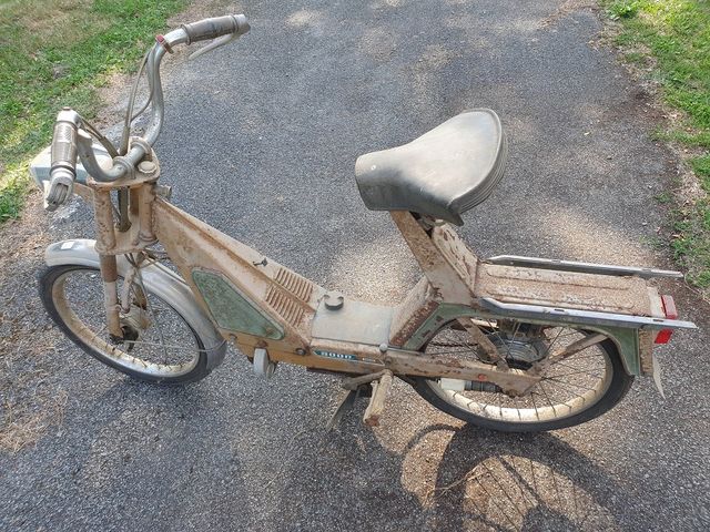 Solex 6000, immatriculée BL-519-J, 1ère mise en circulation le 01...