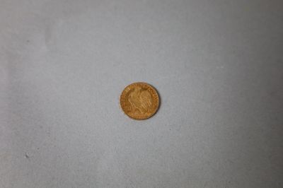 20 francs or au coq très beau (tâche) - Photo 1