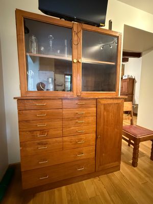 Bahut en palissandre de Madagascar massif, L 125 x 47 - H 18…