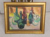 un tableau représentant des bouteilles et des vases posés sur une table