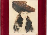 une vieille photo d'une femme portant un chapeau et un manteau de fourrure