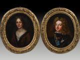 une paire de portraits représentant un homme et une femme