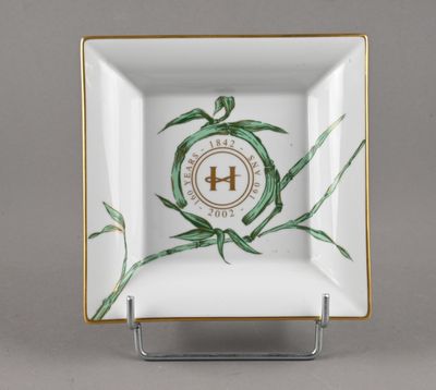 HAVILAND, Limoges Coupe vide-poches carrée en porcelaine à d…