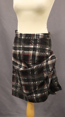 Vivienne WESTWOOD Red Label – Jupe asymétrique. Taille : 44