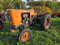 Tracteur agricole VENDEUVRE MD AGRODYNE.