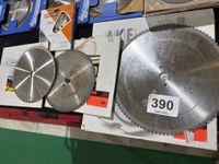 Servante et son contenu de 8 lames de découpe (photo 5)