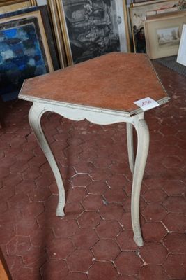 SELLETTE tripode en bois laqué vert d'eau. - Photo 1