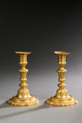 paire de chandeliers anciens en laiton