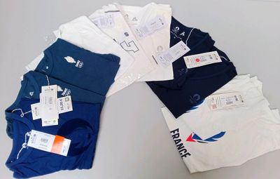 Lot à retirer à Décines-Charpieu (69150) ou expédition possi…