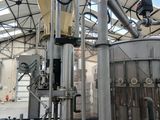 une image d'une machine à l'intérieur d'un bâtiment