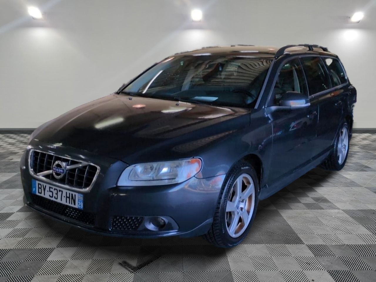 VOLVO - V70 D3 163 MOMENTUM GEARTRONIC A - GO - Mise en serv…
