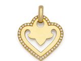 un pendentif en forme de cœur en or jaune serti de diamants sur fond blanc