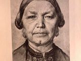 un vieux dessin en noir et blanc représentant une femme à l'air inquiet