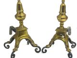 paire de chandeliers anciens en laiton sur base en fonte