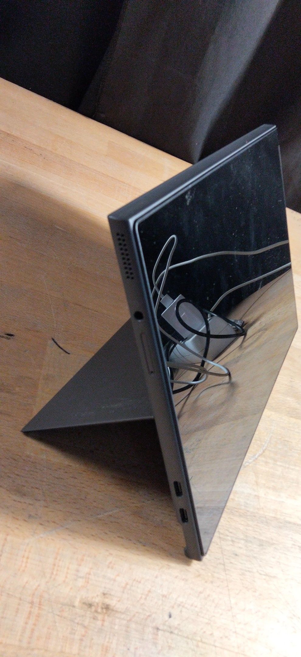 Tablette Lenovo sans câble d'alimentation