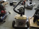 a machine that is sitting in the middle of a room