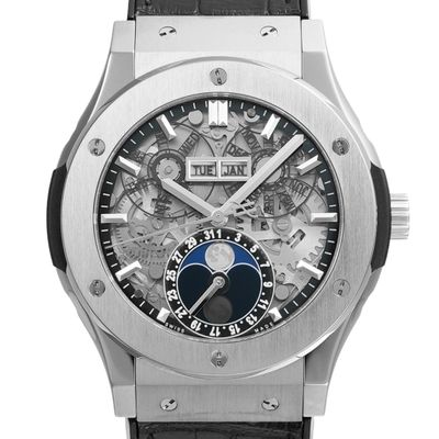HUBLOT Modèle : Classic Fusion Aero Moonphase Titanium Année…