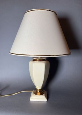 LOUIS DRIMMER Lampe à poser de forme balustre en céramique é…
