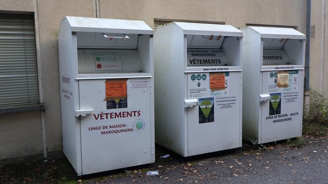 Environ soixante-dix (sur déclaration, non garanti et non vérifié...